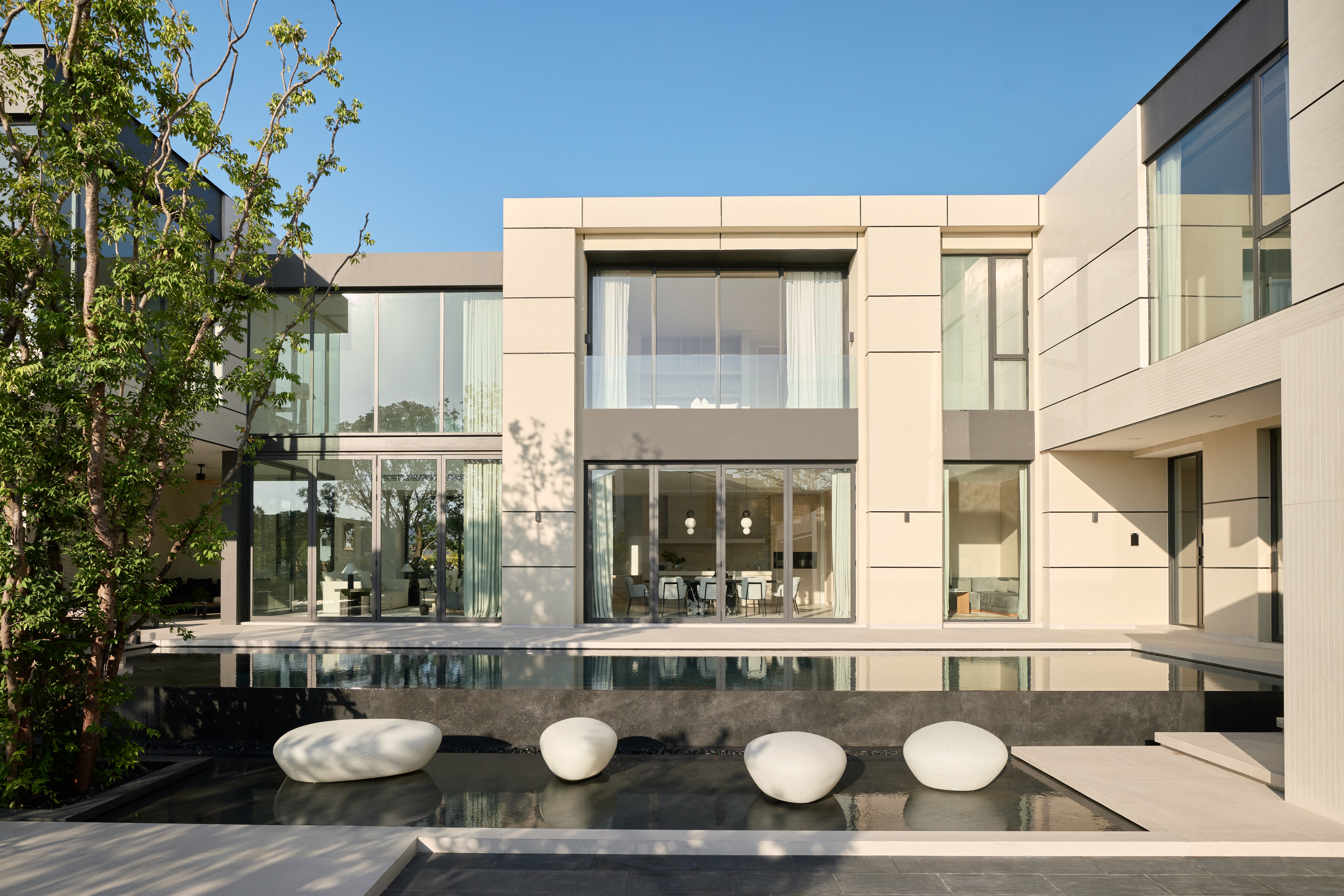 Lavish Estates 12